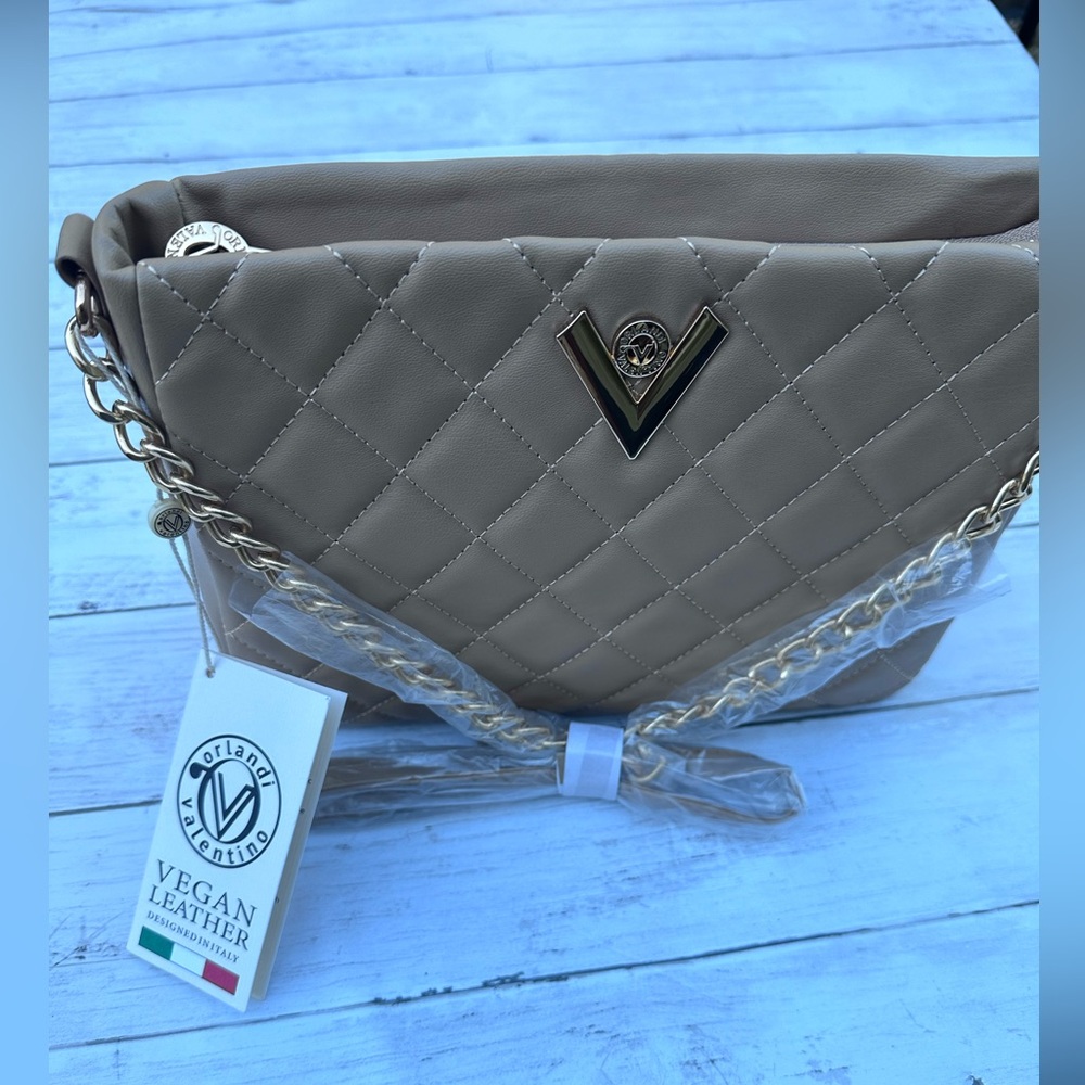 🌼ORLANDI VALENTINO VEGAN‎ LEATHER TAUPE BAG